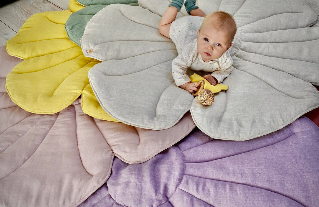Blumen-Spielmatte „Violett“ – Samt & Baumwolle