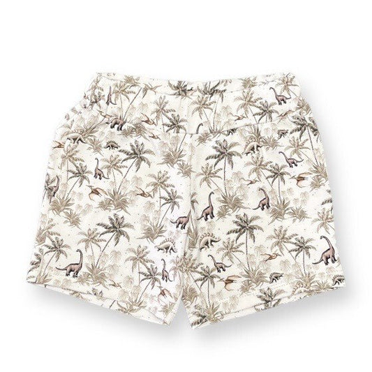 Babyshorts „Dino Tropics“ mit tropischem Dino-Print von Feathers®
Handgemachte GOTS-Babyshorts mit Dino-Design aus Bio-Baumwolle
Nachhaltige Sommer-Shorts für Babys mit Dschungel-Muster