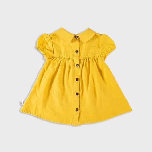 Babykleid „Sol“ aus Bio-Baumwolle & Hanf – Senffarben