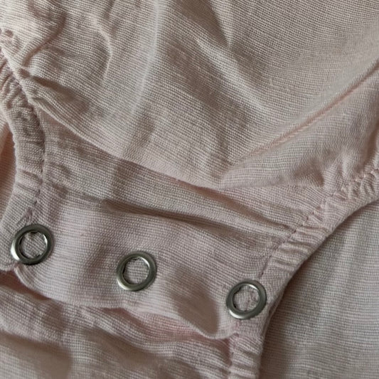 Sommer-Body aus Hanf & Bio-Baumwolle Rose