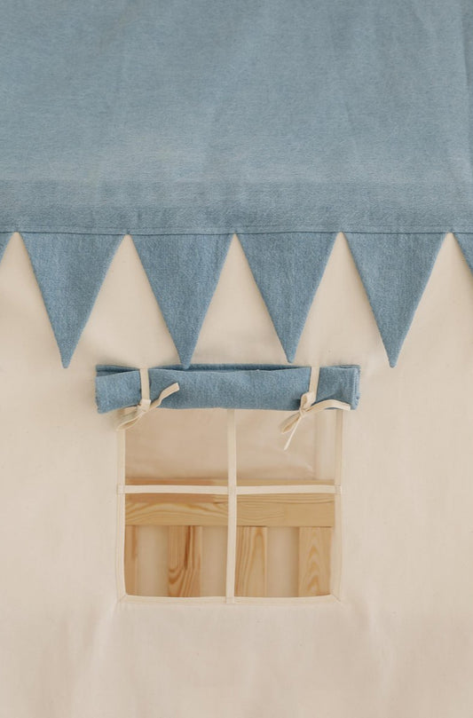 Betthimmel „Cottage“ – Dusty Blue mit Fenster & Wimpeln von Moi Mili