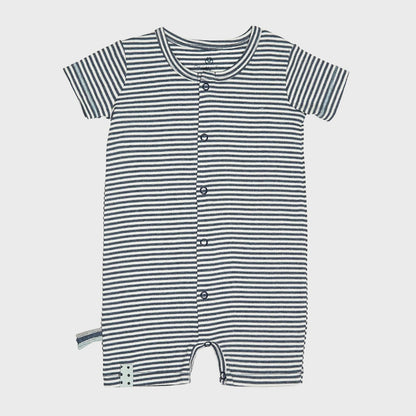 Frontansicht Strampler mit Streifen in Indigo Melange – OrganicEra